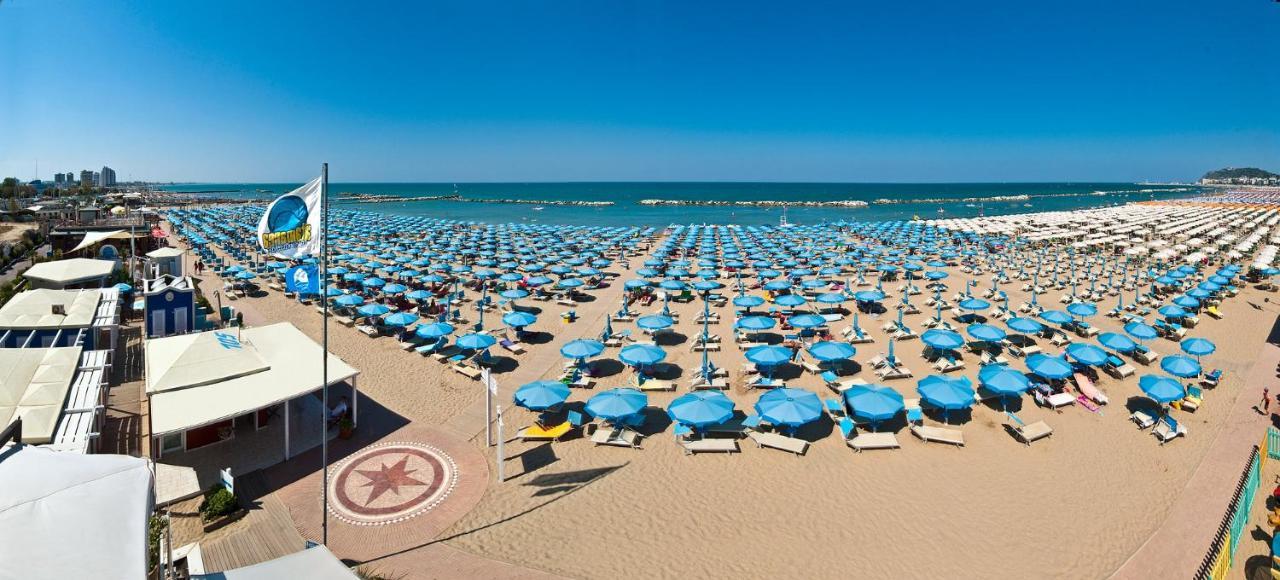 Hotel Panorama كاتوليكا المظهر الخارجي الصورة